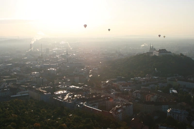 Pohled na Brno z koše balonu Viktoria