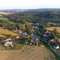 Let balonem Ospělov Vesnice Ospělov v kopcích kolem Bouzova