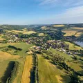 Křetín a pohled dál do údolí Křetínky